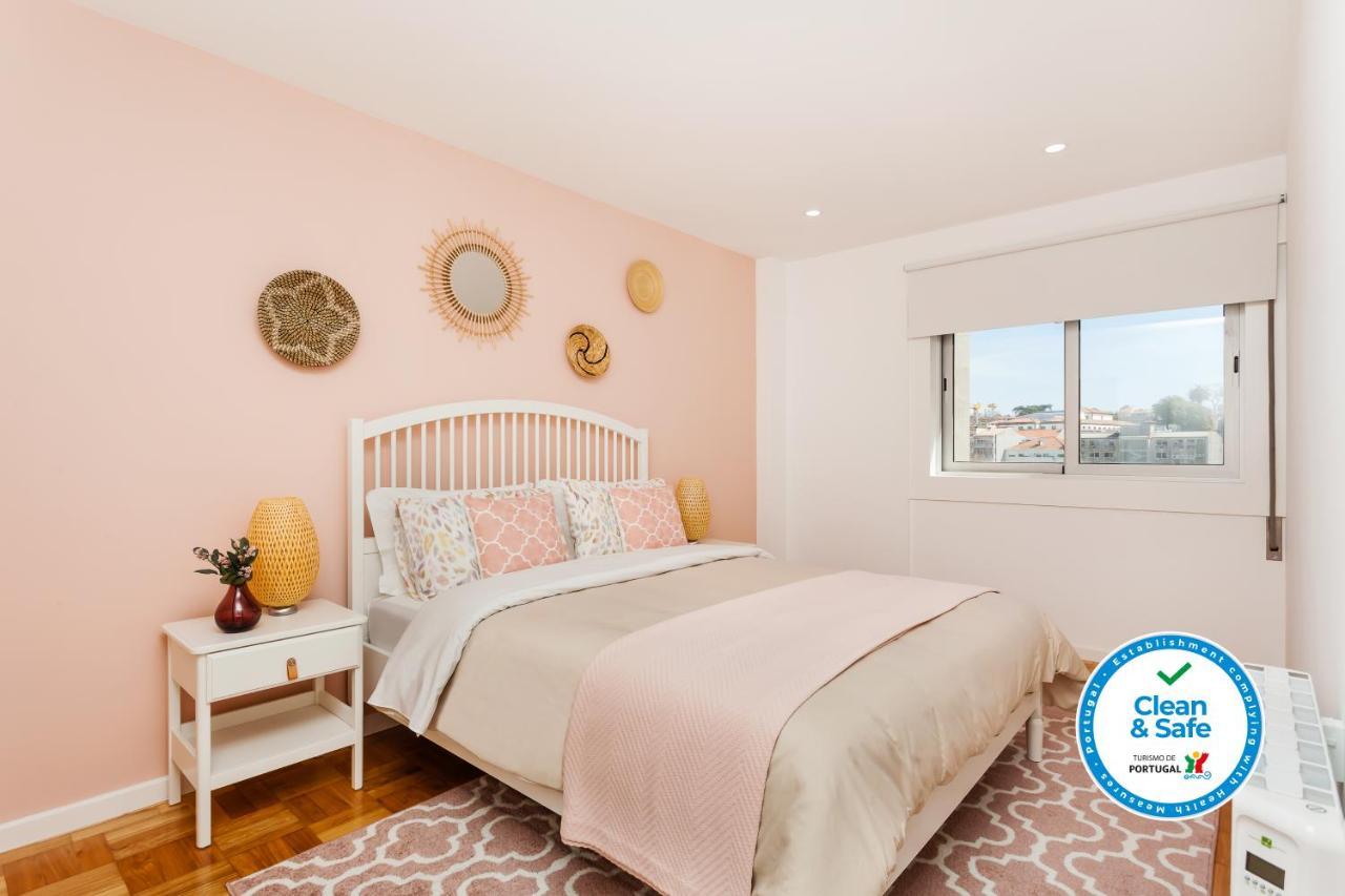 Sancha Apartment - In The Centre Near The Aliados Porto Buitenkant foto
